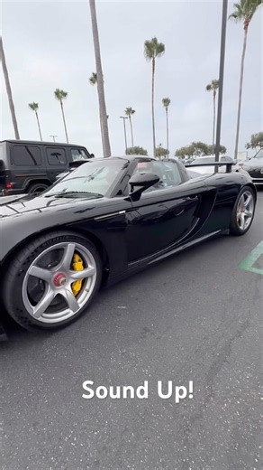 Sound Up! Black Porsche Carrera GT Steals the Show! 🖤🔥 #supercar #porsche