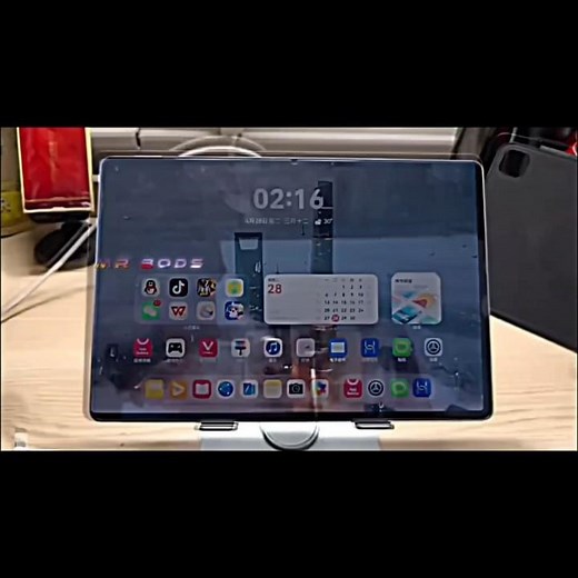 Experience the Smoothness of HarmonyOS: Tablet Multitasking & UI Showcase #smartphone