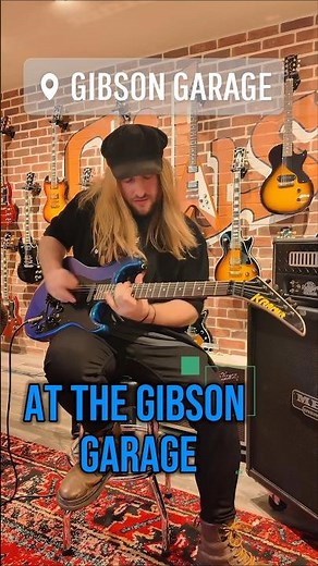 NEW KRAMER PACER DELUXE AT THE GIBSON GARAGE 🎸