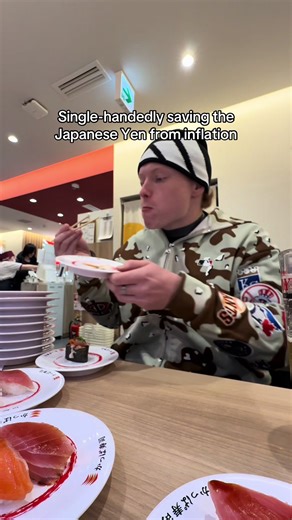 Not even sped up, this actually happened #japan #sushi | japan food