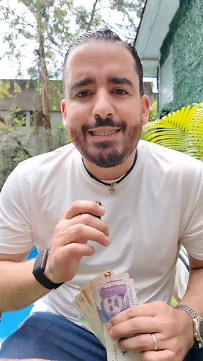 🇨🇴🇲🇽🇺🇸¿Es mejor cambiar pesos mexicanos o dólares? 😱 Me dieron dos consejos: ✅ Cambiar pesos mexicanos directamente a pesos colombianos ✅ Y otra persona me dijo llevar dólares para cambiar a pesos colombianos Al igual depende del país de donde eres, tipo de cambio y casa de cambio, pero, ¿tú qué opinas? Te leo en comentarios 👇🏻 #finanzaspersonales #tipsfinancieros #pesoscolombianos #pesosmexicanos #dolaramericano | Finanzas Y Café