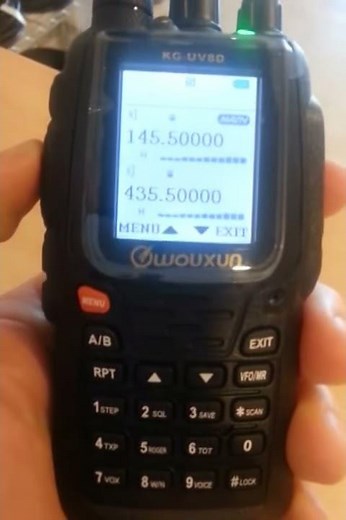 Wouxun Kg-uv8d full duplex