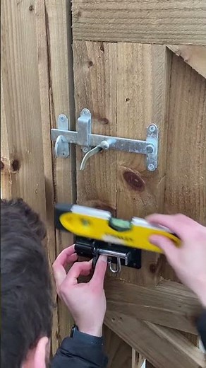 How to Fit a Gate Bolt