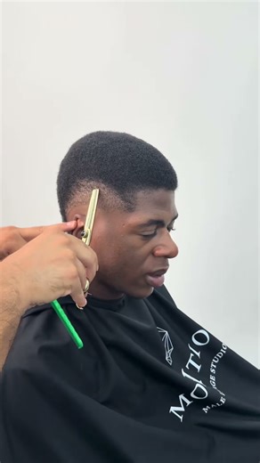 High Fade #BeforeAfterHaircut #USABarber #Short #Shortviral