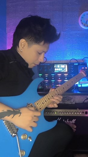 Through the fire by chaka khan guitar solo cover Had to use my right hand to activate the harmonizer 😅 No copyright infringement intended #nocopyrightinfringementintendedmusicbelongstotherightfulowner #fypシ゚viralシfypシ゚ #followersreelsfypシ゚viralシfypシ゚viralシ #fypviralシ #fypシ #guitartok #guitarcover #guitarsolo #headrushpedalboard #headrushfx #80smusic #maxrufoguitars | Juri on Guitars