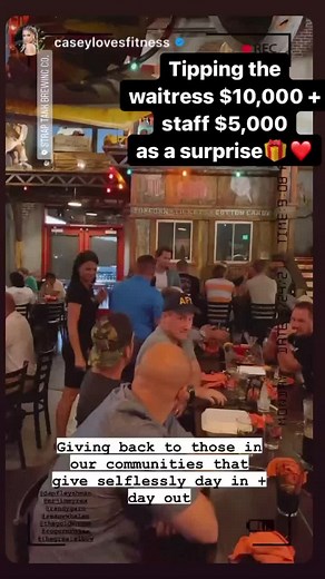 Tipping the waitress $10,000 staff $5,000 as a surprise after they’ve had such a tough year.🎁❤️ @caseylovesfitness_
