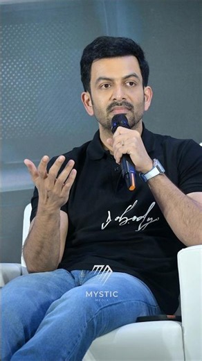 ഓണത്തിന് ഇറങ്ങുന്ന എല്ലാ പടവും കാണുക. ഒന്നേ കാണുന്നുള്ളൂ എങ്കിൽ ഖലീഫ കാണുക 😂 #prithviraj #khalifa