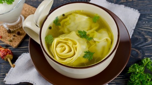 La sopa de col que te hace bajar de peso en menos de una semana: receta original que a tu familia va a encantar