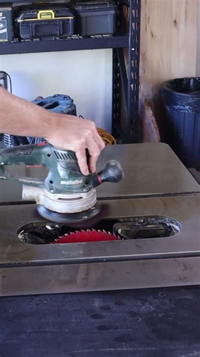 How I Made My Rusty Table Saw Look Brand New!