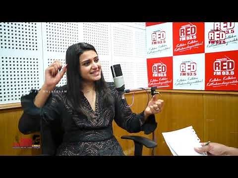Divya Pillai | Red Carpet | RJ Mike | Red FM Malayalam