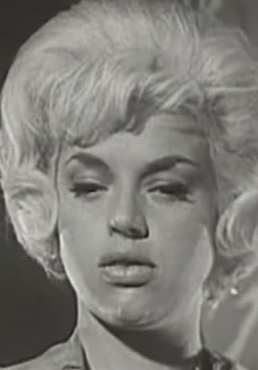 Alfred Hitchcock Presents S07:E39 - The Sorceror's Apprentice