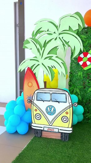 Summer Hawaiian Theme Birthday Party Ideas