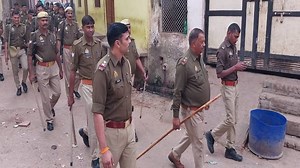 Agra News: शमसाबाद में फायरिंग के बाद तनाव, पीएसी की गई तैनात; सात नामजद और तीन भेजे गए जेल