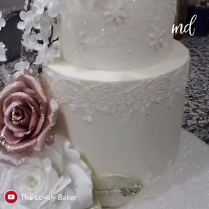 1M views · 4.4K reactions | Winter Inspired White/Rose Gold Floral Wedding Cake Tutorial! | MetDaan Cakes | Facebook