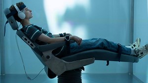 New Sci-Fi Show With Stephen King's Best Rotten Tomatoes Score in 5 Years Continues to Crush the Streaming Charts