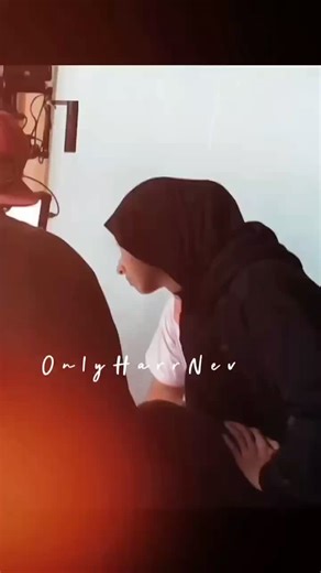 Kisah Harry dan Tania yang Menghibur