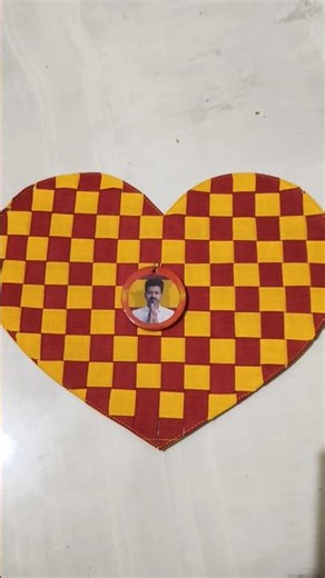 Diy hand made TVK vijay resin keychain with heart 💛❤️#diy #tvk #cm2026 #resin #vote #vijay #keychain