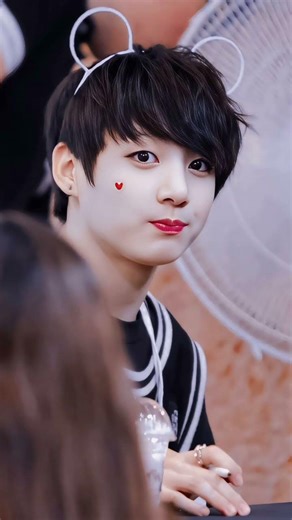 #jhop #bts #news #army #vairal #army #abundance #music #bts_official_bighit