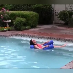 18K views · 616 reactions |  الساحل السنه دي مختلف مع الـ Swiming...