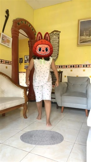 cute Zimomo & Mokoko jumping into the hula hoop #shorts