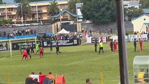 AMASHUSHO: Reba igitego cya gatatu Musanze FC yatsinze APR FC, cyinjijwe na Bizimungu Omar ku munota wa 39. | IGIHE Sports