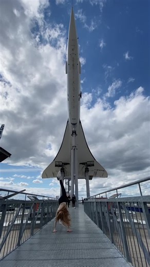 Amazing Gymnastics Skills from Lillian Kelly