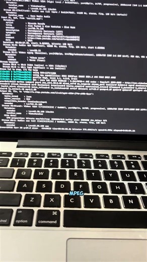 Erster YouTube stream nur mit dem Terminal #ffmpeg #coding #apple #ai #KI #automation
