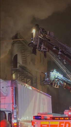 FDNY Firefighters Battle MASSIVE 5th-Alarm Fire in Brooklyn