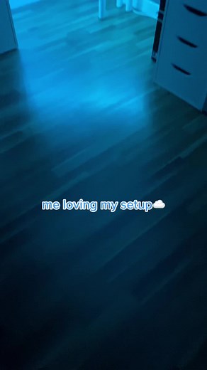 😂☁️ #☁️ #setupgaming #gamingsetup #gamingsetups #gaminglife #gamingsetupcheck #setups #setuproom #gamingvideos #console #consolesetup #gaming #fyp #foryoupage #foryou #setup #pcsetup #pcsetups #keyboard #mouse #mousepad #cable #cables #cablemanagement
