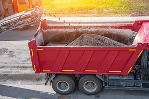 How Long Does Recycled Asphalt Last? (Is It Good For Driveways?) - Cohesive Homes