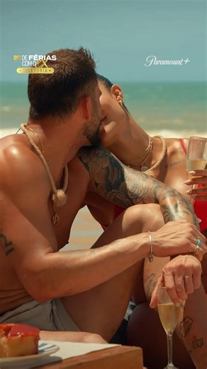 Cuidado @Nizam e @Aline mineiro ❤️‍🔥 , o mar tá reservado pra ex 🌊 Assista aos episódios de #DeFériasDiretoria no @paramountplusbr