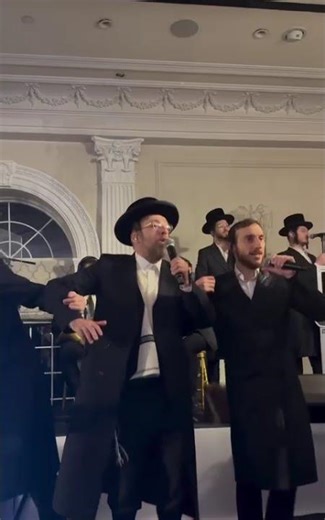 Shulem Lemmer, Ahrele Samet, Hershy Weinberger, Shira Choir with Freilach Band