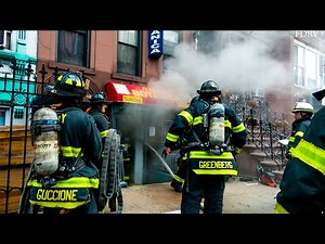 *ALL-HANDS!* FDNY Battles First Floor Store on FIRE in East Harlem [Manhattan 10-75 Box 1316]