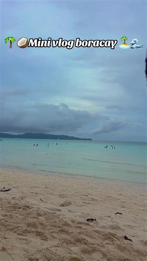 Mini Vlog: A Day at the Beach in Boracay