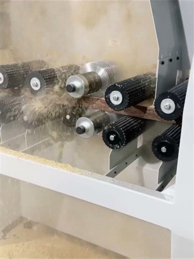 Square Timber Multi-Blade Saw#ripsaw #sawmill #rip #woodworking