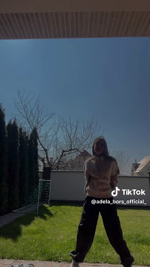Adela Bors TikTok Highlights