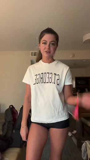 i am so puffy u could poke my cheek and it will deflate