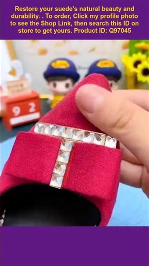 This is a cleaning brush for suede and nubuck fabrics.