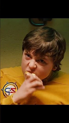 Zoom (2006): Guiding Kids to Master Superpowers