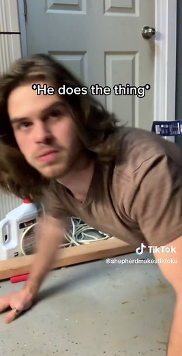 Funny Reactions to Flying Cockroaches