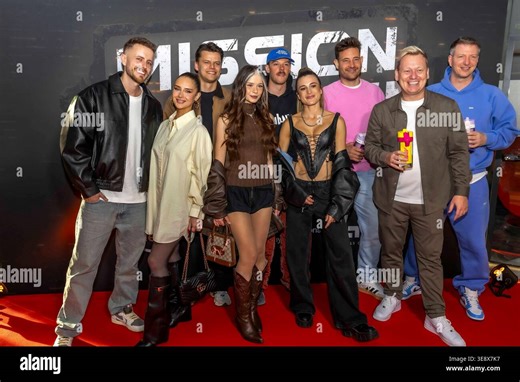 ABB/UNKNOW- v.l. Julian Classen, Palina Miner,Paulomuc Paul Luca Fischer, Nadine Breaty, Aditotoro Adrian Vogt, Imke Salander, Marc Eggers, Knossi Jens Heinz Richard Knossalla, Max Schradin zu Gast auf dem roten Teppich bei Mission Unknown The Unexpected der Kino Premiere der Amazon Prime Video Serie 2.Staffel bei Banijay Productions Germany am Mittwoch 15.04.2026 in Koeln NRW Deutschland *** ABB UNKNOW v l Julian Classen, Palina Miner,Paulomuc Paul Luca Fischer , Nadine Breaty, Aditotoro Adrian