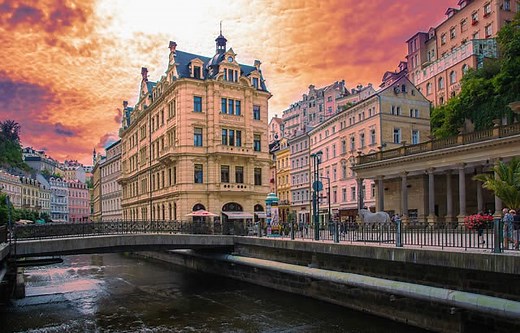 Kurbad Karlsbad Karlovy Vary - Heilbäder im Kurort Karlovy Vary - Karlsbad, Tschechien
