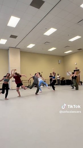 a sneak peak of our spring show Orpheus in collaboration with the USC theatre department!! Running Feb 12-14th at Drayton Hall!! #uofsc #dance #theatre #southcarolina #betsyblackmondancecompany