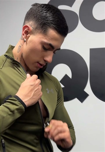 Videos de dannymodel🪽 (@dannymodel) con “orijinal ses - 𝓑”