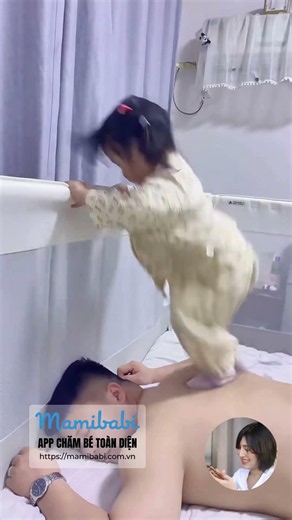 Massage #mamibabi #baby #kids #nuoicon #beyeu #mevabe #lamme #cute #cutebaby #beyeu