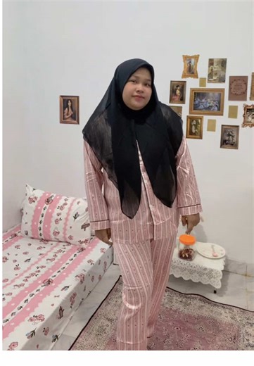 Piyama Coquette: Trendy Pink Sleepwear for Women