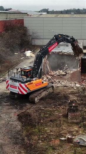 Hawkes Group's Hyundai HX300A L in Action