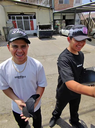 Dandy Hats México: Entrega a mis panas con puro tres