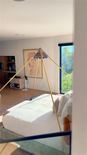 What if the missing link in your wellness routine isn’t more supplements… but frequency itself? ⚡️✨ PEMF isn’t future tech…it’s nature’s blueprint. Every pulse mirrors the Earth’s own electromagnetic rhythm, helping your body recharge at the cellular level, calm your nervous system, and shift you into deep states of balance and restoration. Just place an iPyramid in your space or take one with you using our portable iTorus devices and you’ll feel it: 🌀 Stress melts 🧬 Energy aligns 😴 Sleep dee