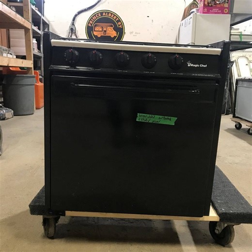 Used Magic Chef 4 Burner RV Range - BT22RN-4T